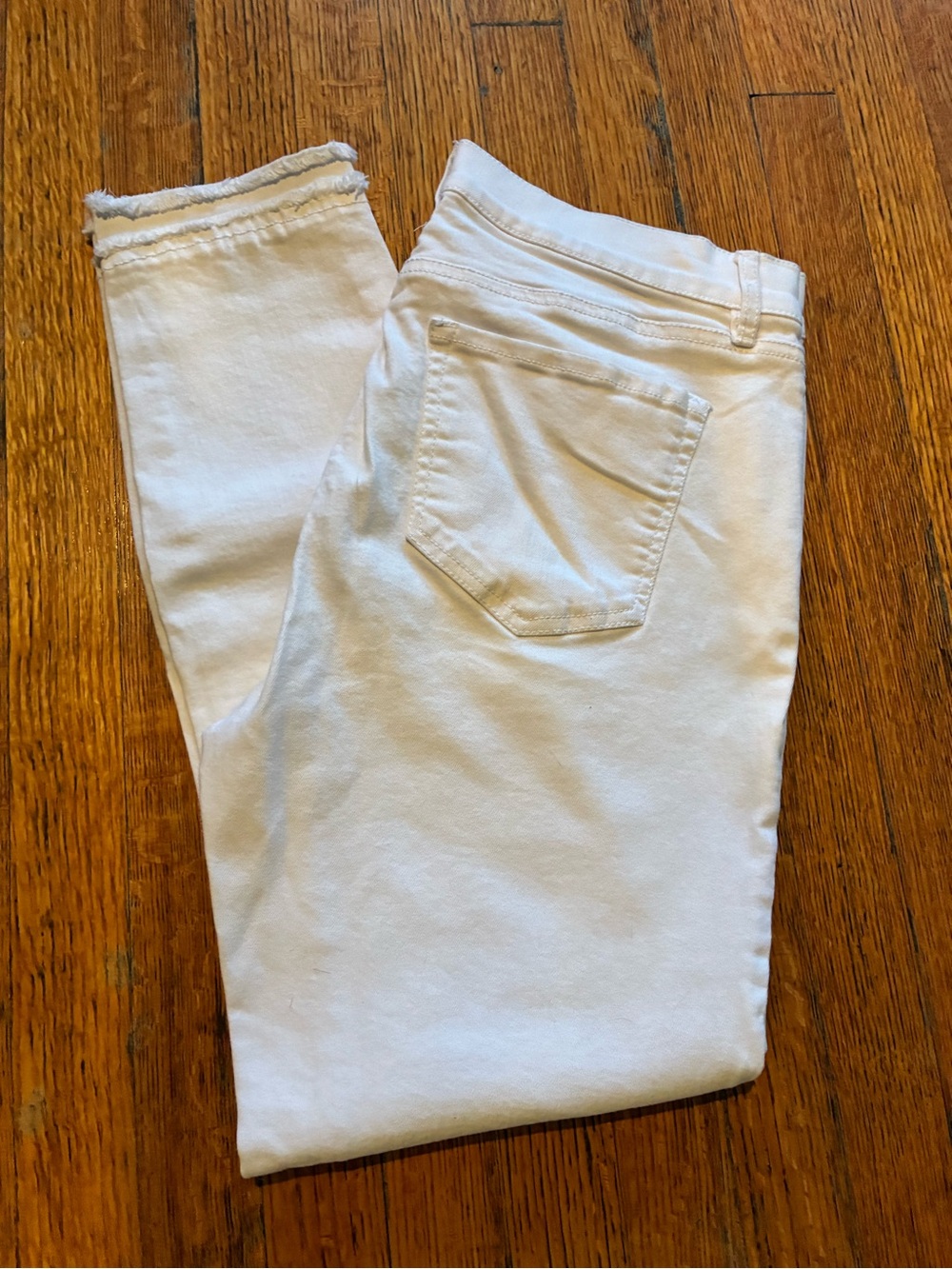 LOFT Women’s White Skinny Jeans